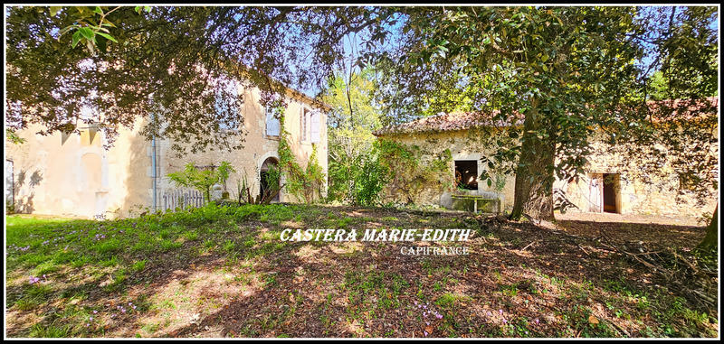 Château - 500 m² - 16 pièces