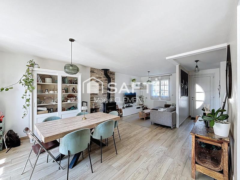 Maison - 96 m² - 4 pièces