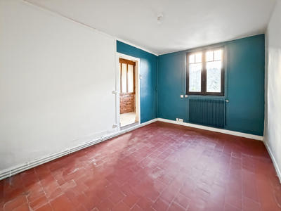 Maison - 94 m² - 5 pièces