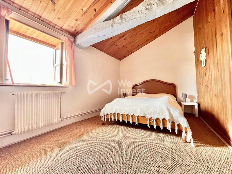 Maison - 262 m² - 14 pièces