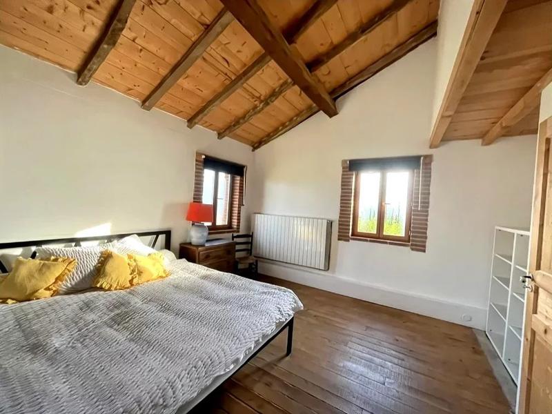 Propriété - 155 m² - 8 pièces