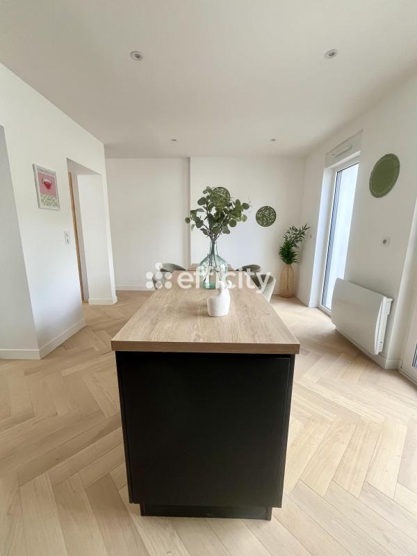 Maison - 126 m² - 5 pièces