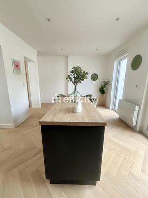 Maison - 126 m² - 5 pièces