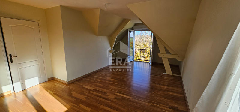 Maison - 152 m² - 6 pièces