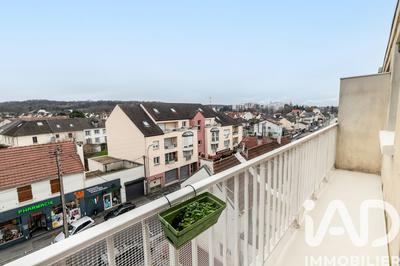 Appartement - 70 m² - 4 pièces