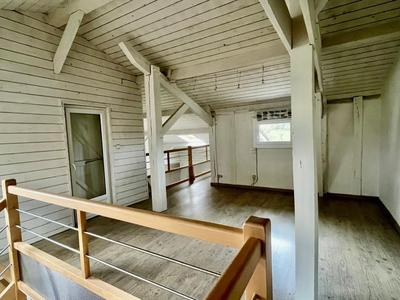 Propriété - 274 m² - 8 pièces