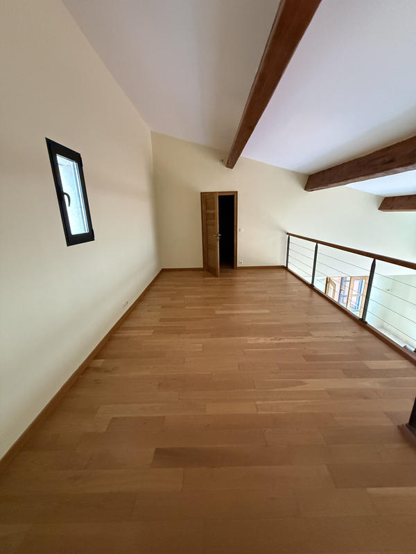 Maison - 164 m² - 4 pièces