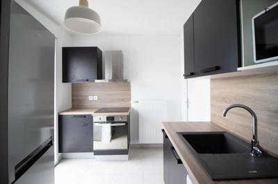 Chambre - 10 m² - 5 pièces