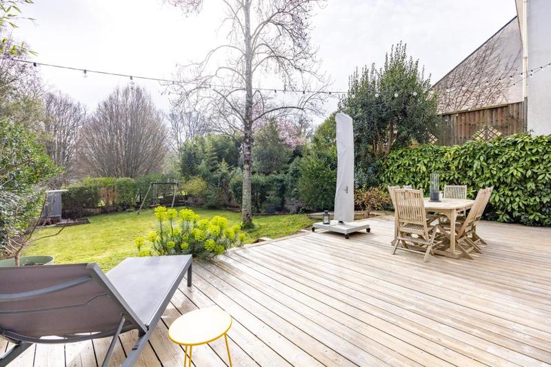 Maison - 178 m² - 8 pièces