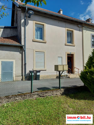 Maison - 140 m² - 10 pièces
