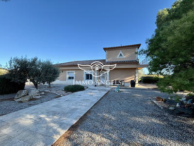 Villa - 136 m² - 4 pièces