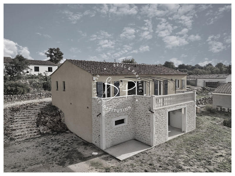 Maison - 117 m² - 5 pièces