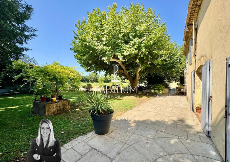 Mas - 205 m² - 6 pièces