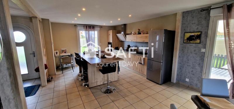 Maison - 101 m² - 7 pièces