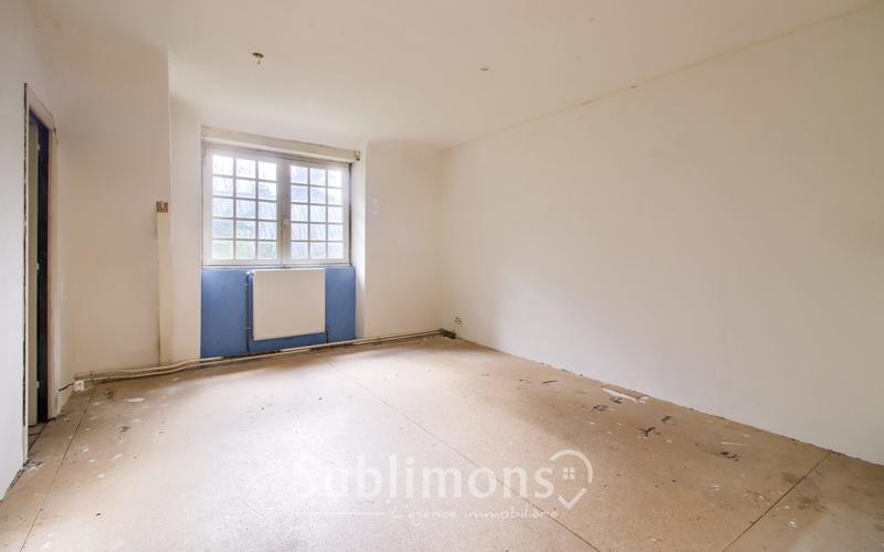 Maison - 235 m² - 6 pièces