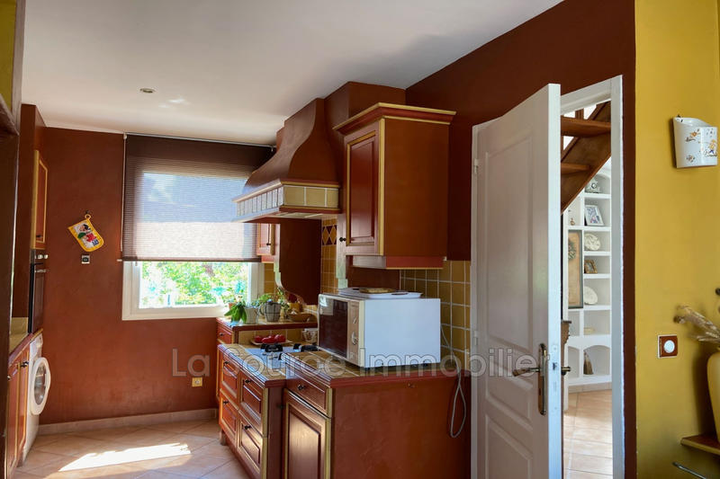 Villa - 90 m² - 4 pièces