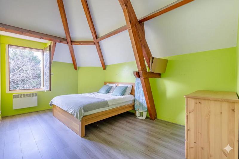 Maison d'architecte - 230 m² - 10 pièces