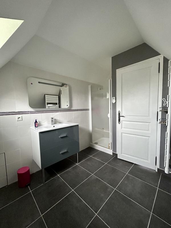 Maison ancienne - 186 m² - 8 pièces