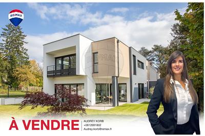 Villa - 185 m² - 6 pièces