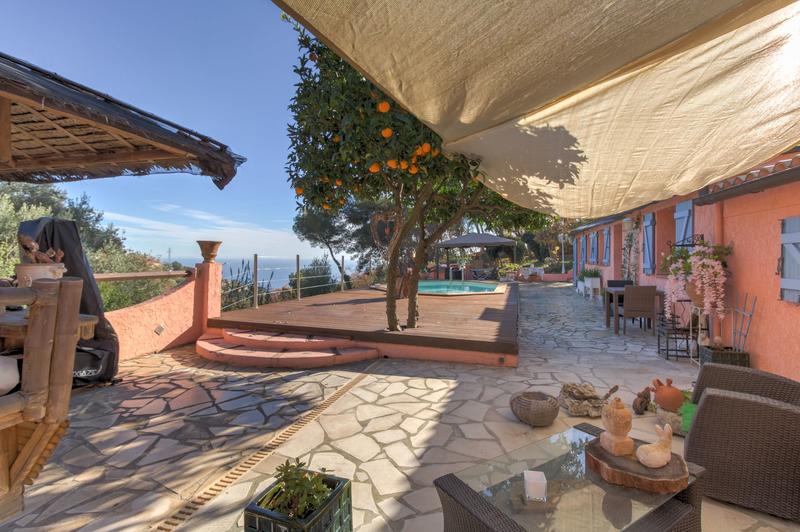 Maison - 90 m² - 3 pièces