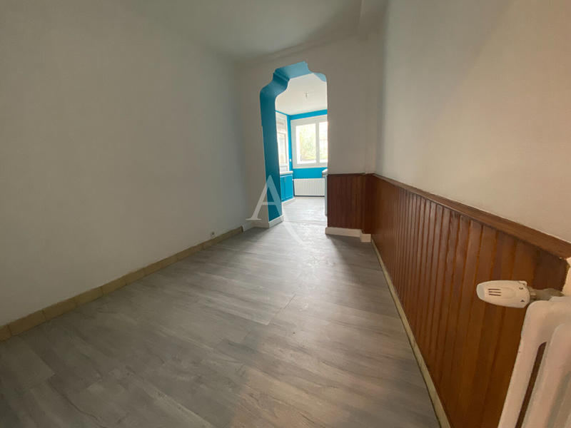 Appartement - 102 m² - 4 pièces