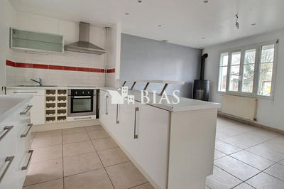 Maison - 71 m² - 5 pièces