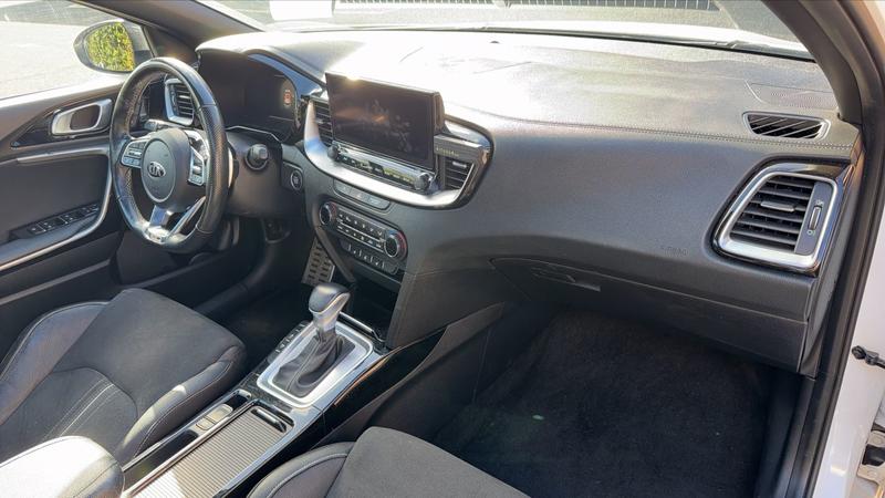 Kia Ceed 1.4 t-Gdi 140 Dct7 Gt Line Premium