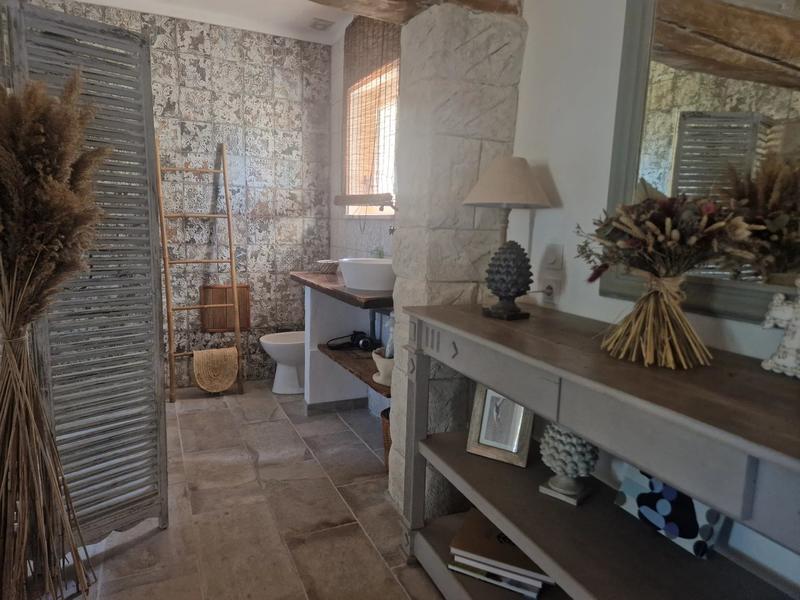 Mas - 508 m² - 13 pièces