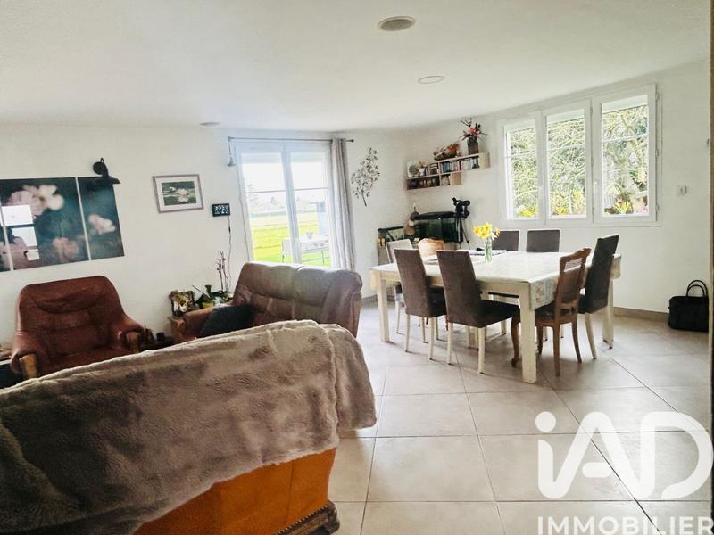 Maison - 140 m² - 5 pièces