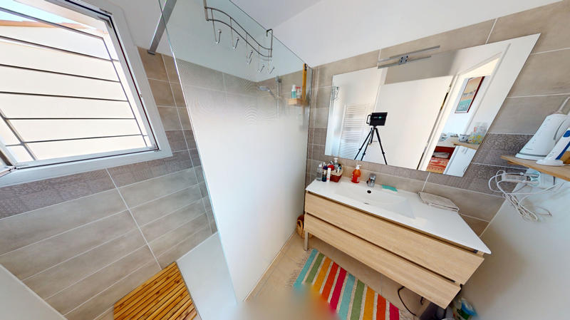 Maison - 87 m² - 4 pièces