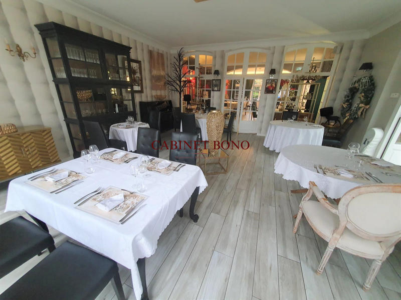 Fonds de commerce - 900 m²