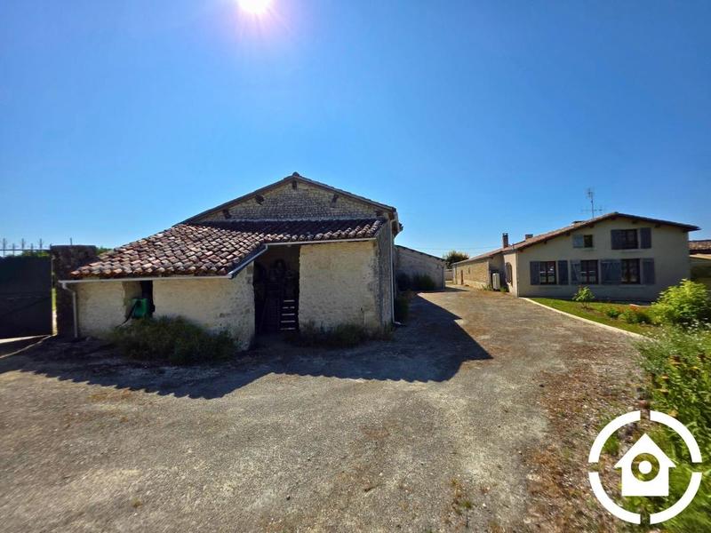 Maison ancienne - 273 m² - 9 pièces