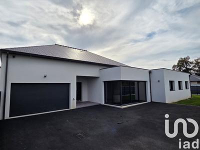 Maison - 153 m² - 5 pièces