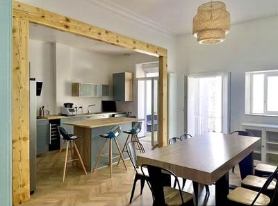 Appartement haussmannien - 119 m² - 4 pièces