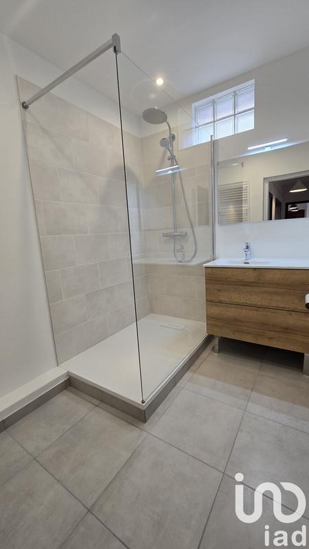 Appartement - 97 m² - 5 pièces