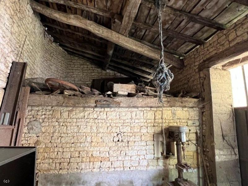 Maison ancienne - 184 m² - 6 pièces