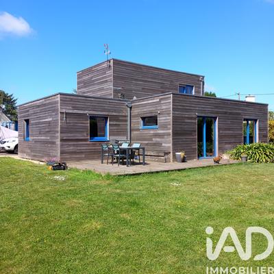 Maison - 121 m² - 4 pièces