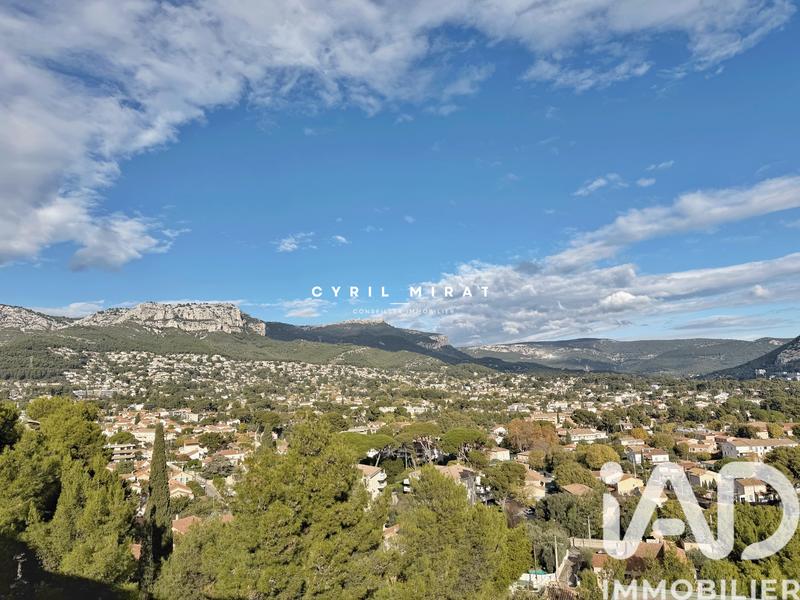 Appartement - 81 m² - 5 pièces