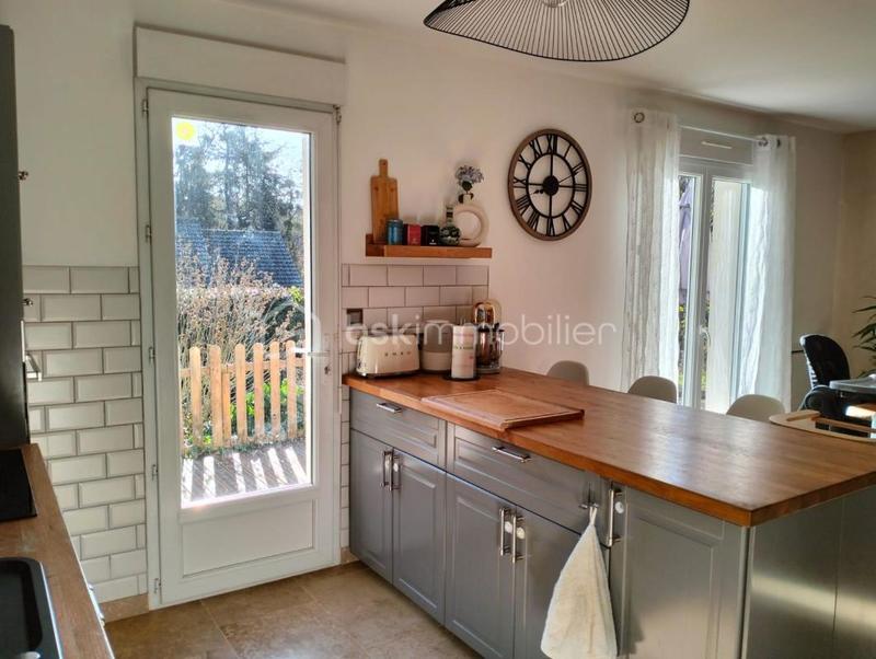 Maison - 135 m² - 6 pièces