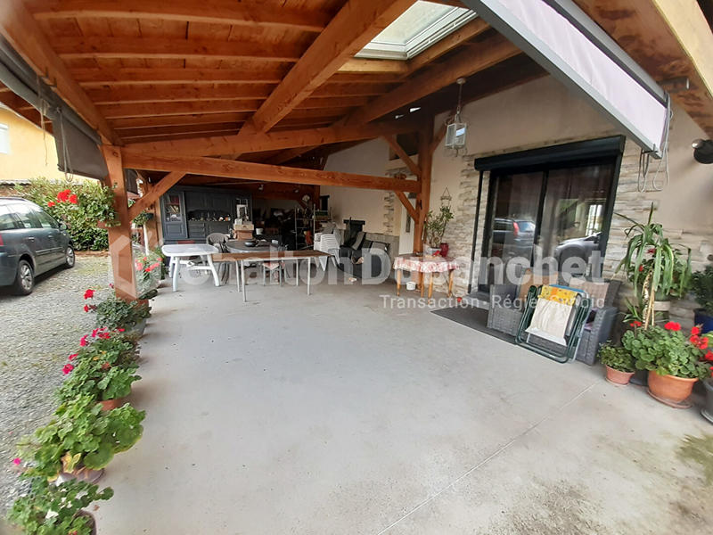 Maison - 140 m² - 5 pièces