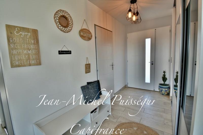 Maison - 230 m² - 8 pièces
