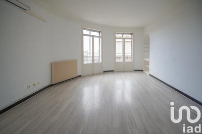 Appartement - 97 m² - 3 pièces