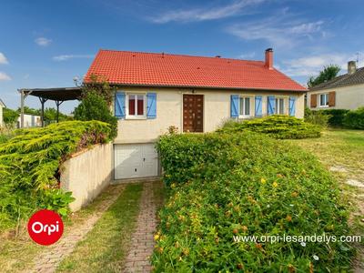 Maison - 95 m² - 5 pièces