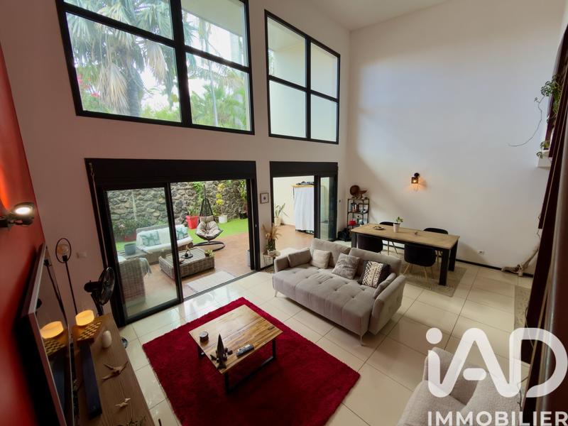 Maison - 90 m² - 3 pièces