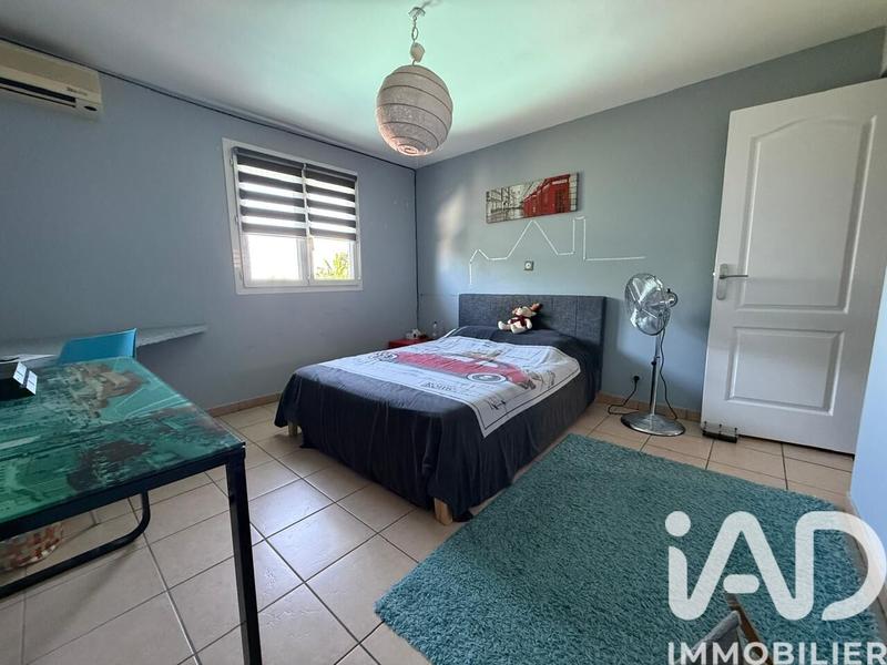 Maison - 200 m² - 4 pièces