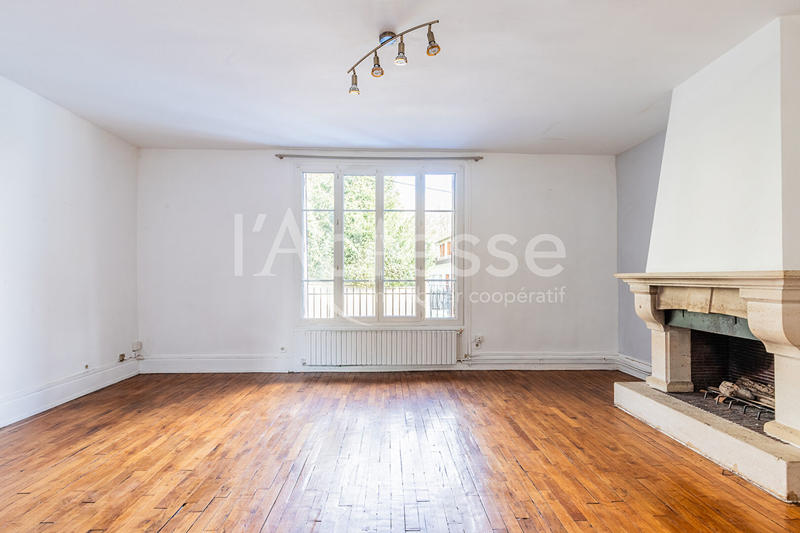 Appartement - 93 m² - 3 pièces