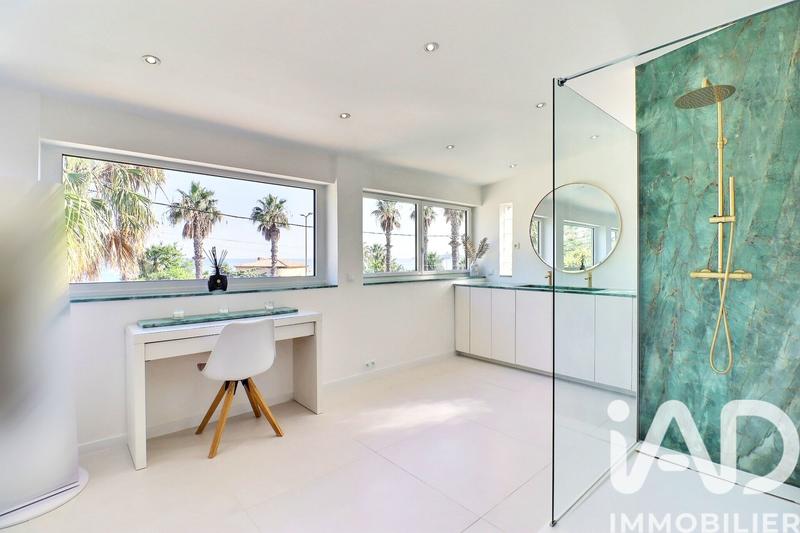 Maison - 141 m² - 7 pièces