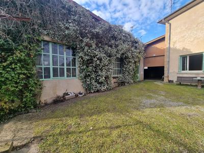 Maison - 111 m² - 6 pièces