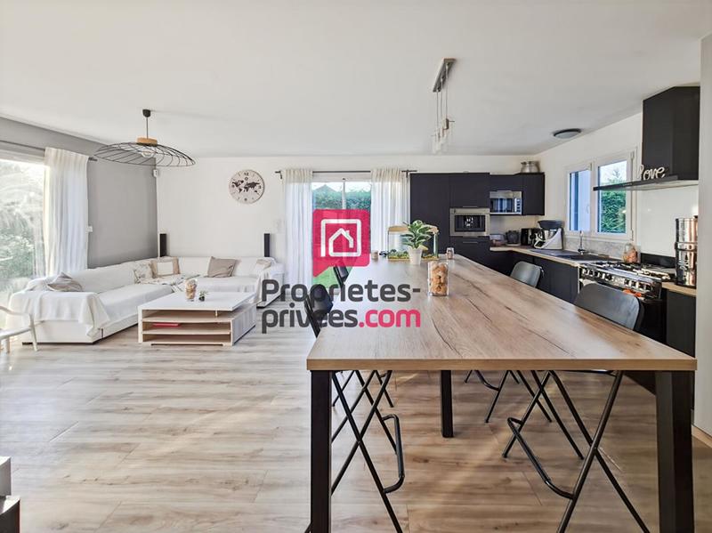 Maison - 107 m² - 5 pièces