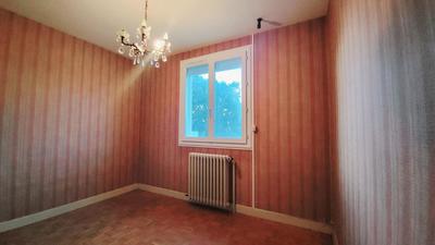 Maison - 500 m² - 4 pièces